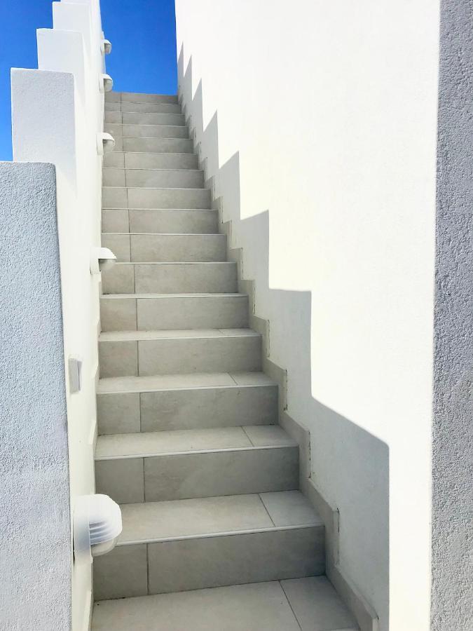 Utopia Residences Gaia House Petrokefalion Bagian luar foto