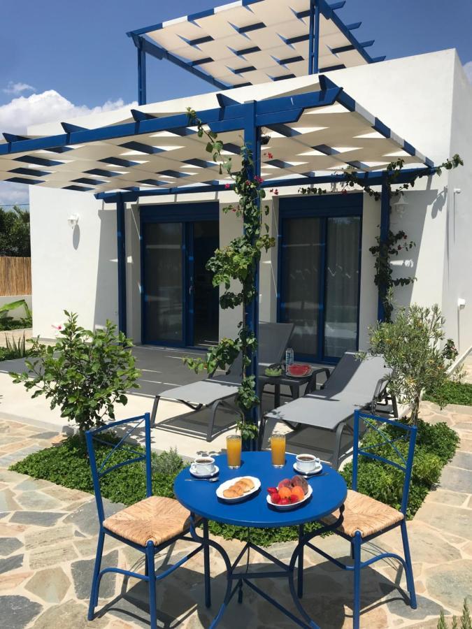 Utopia Residences Gaia House Petrokefalion Bagian luar foto