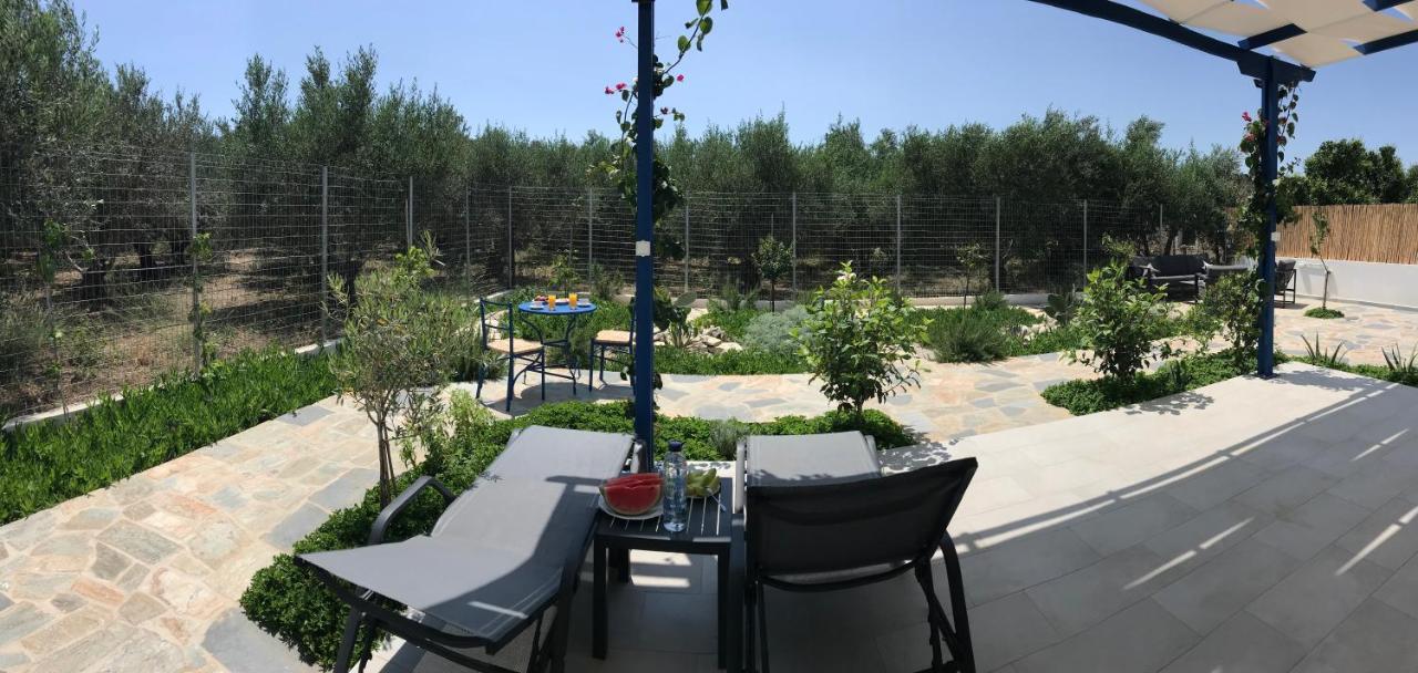 Utopia Residences Gaia House Petrokefalion Bagian luar foto